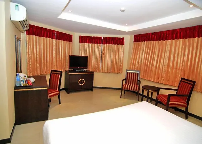 Lucky Palace 3* Bangkok